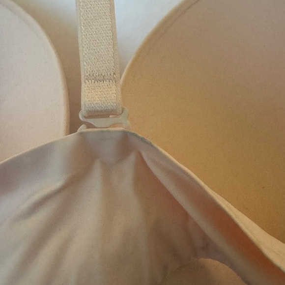 Victoria Secret Pink Wear  Tshirt  Push Up Bra LitePink  Racer back  36D - Picture 7 of 14